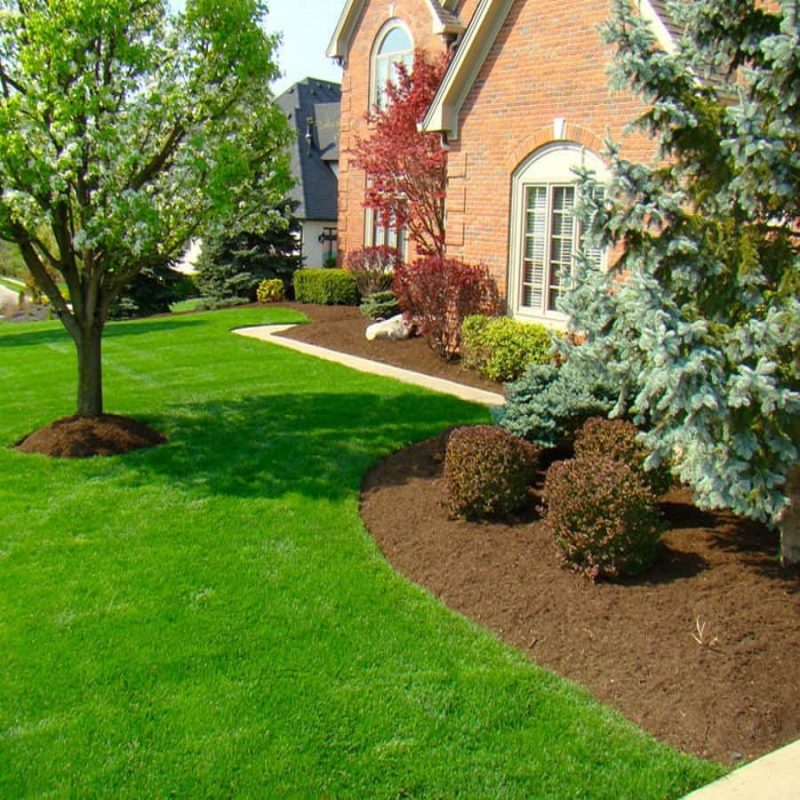 Mulching Services - Morristown, NJ | Romero Brothers Landscaping LLC